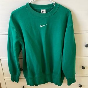 Nike Green Oversized Pull Over